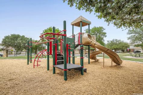1739 Finland Palm San Antonio TX 78251