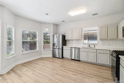 23607 Silver Creek San Antonio TX 78260