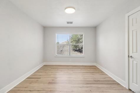 23607 Silver Creek San Antonio TX 78260