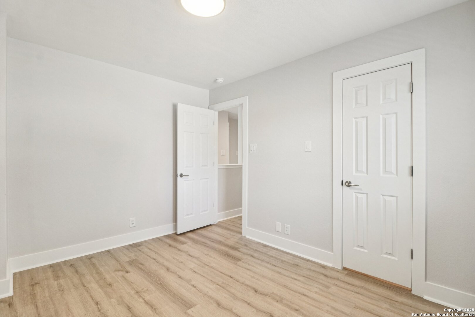 23607 Silver Creek San Antonio TX 78260