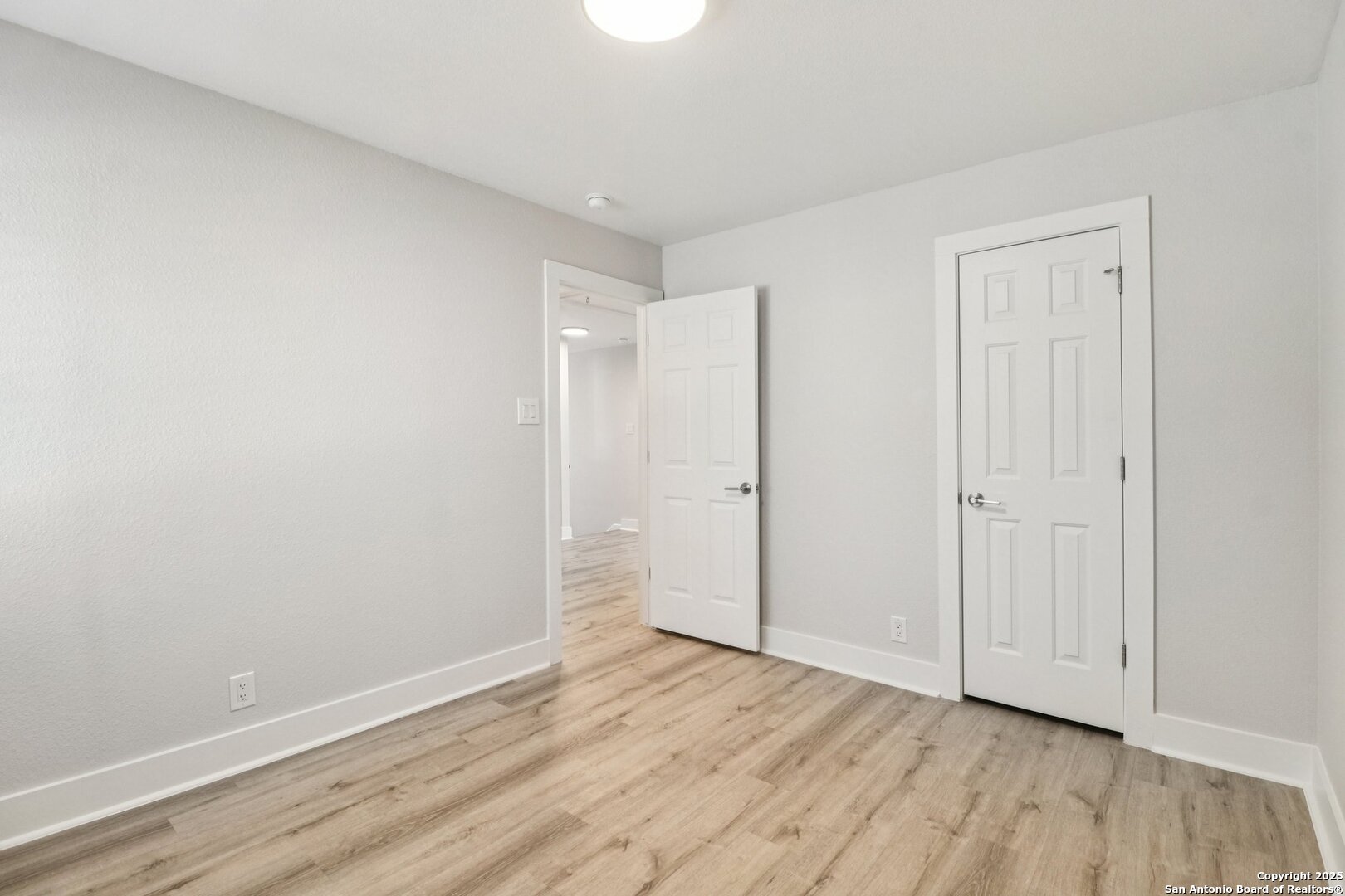 23607 Silver Creek San Antonio TX 78260