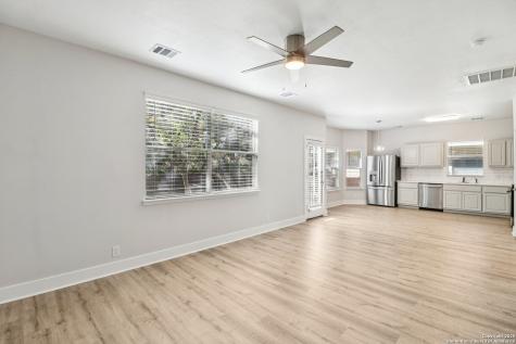 23607 Silver Creek San Antonio TX 78260