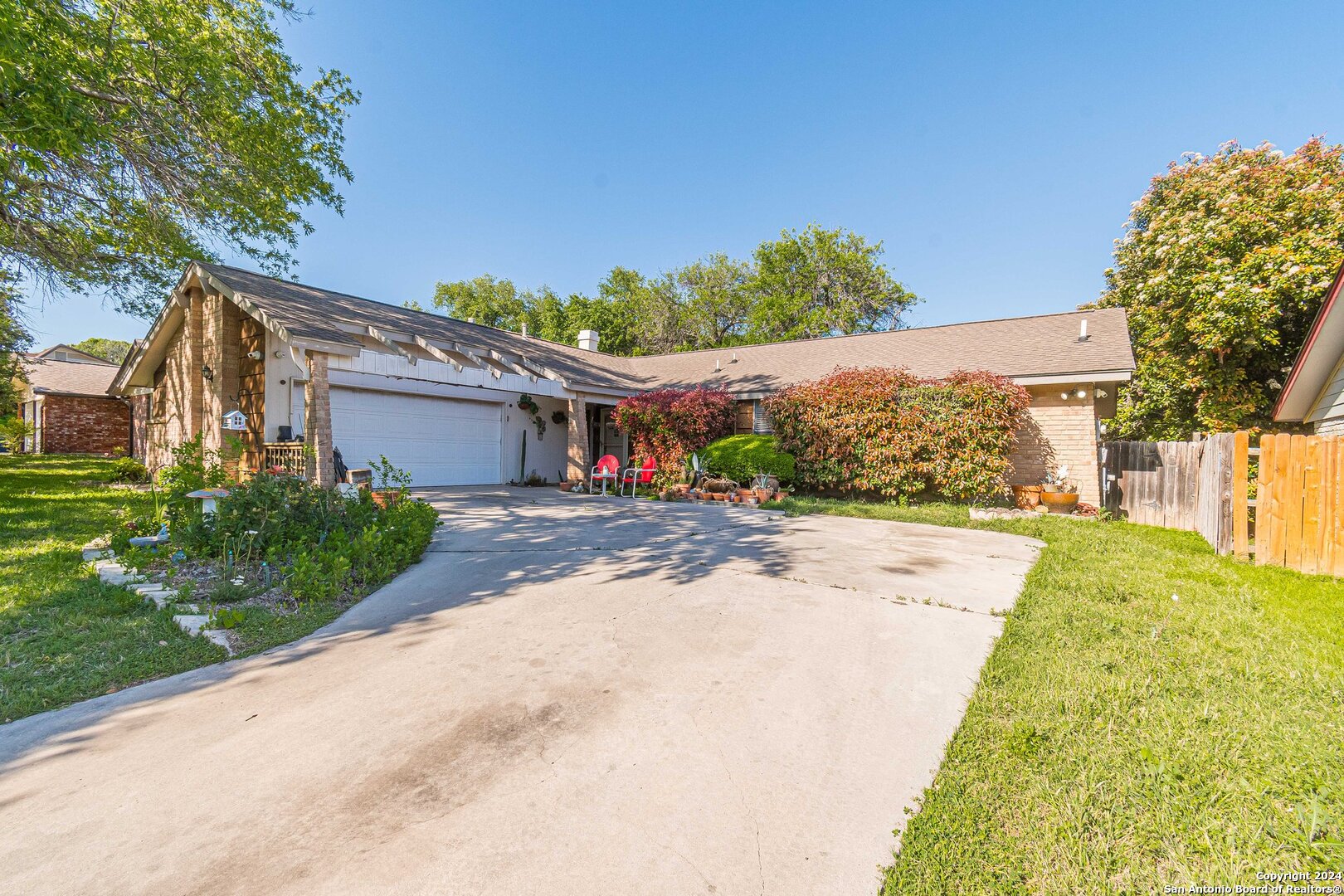 13018 Larkyorke Street San Antonio TX 78233