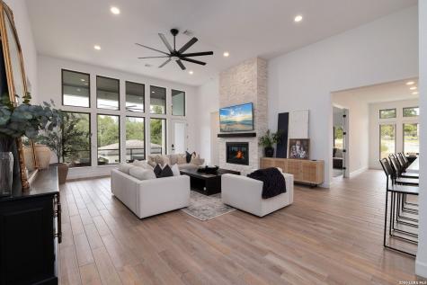 1214 Stone Gully New Braunfels TX 78132