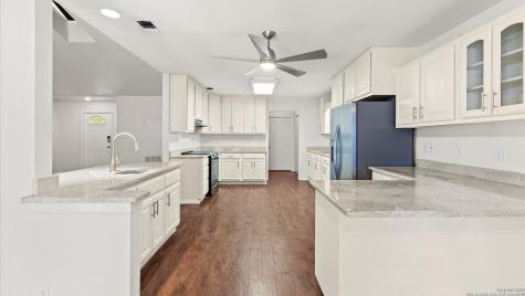 3406 Columbia Drive Cibolo TX 78108