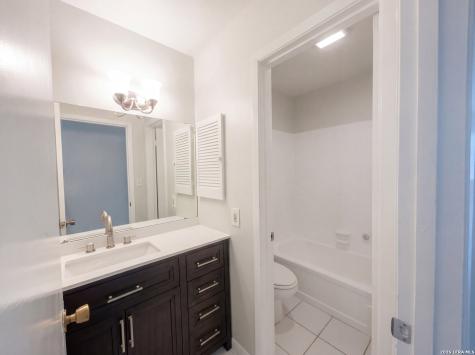 225 La Jolla Live Oak TX 78233