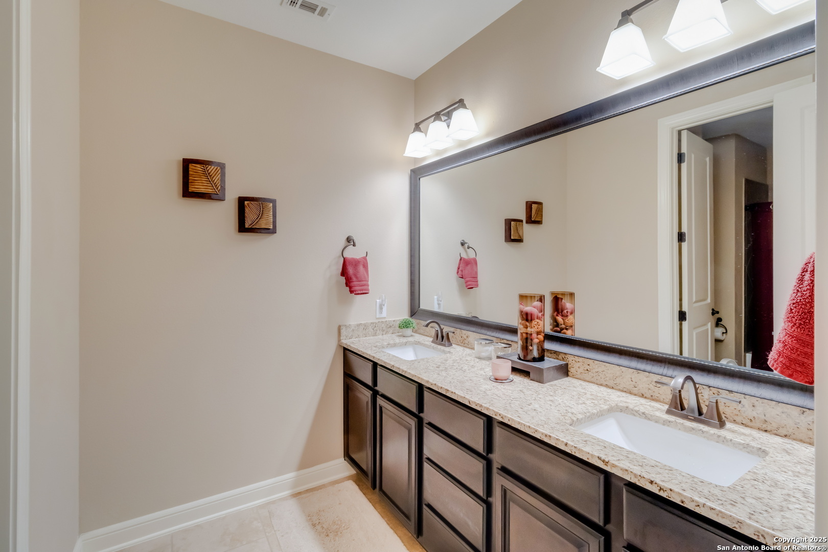 364 Stone Trail Castroville TX 78009