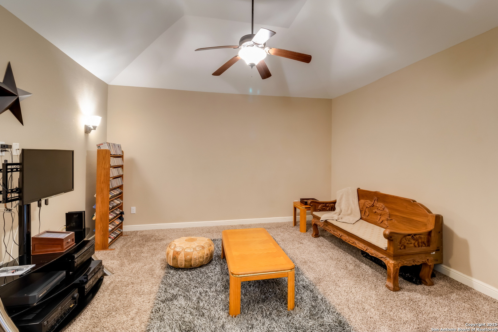 364 Stone Trail Castroville TX 78009