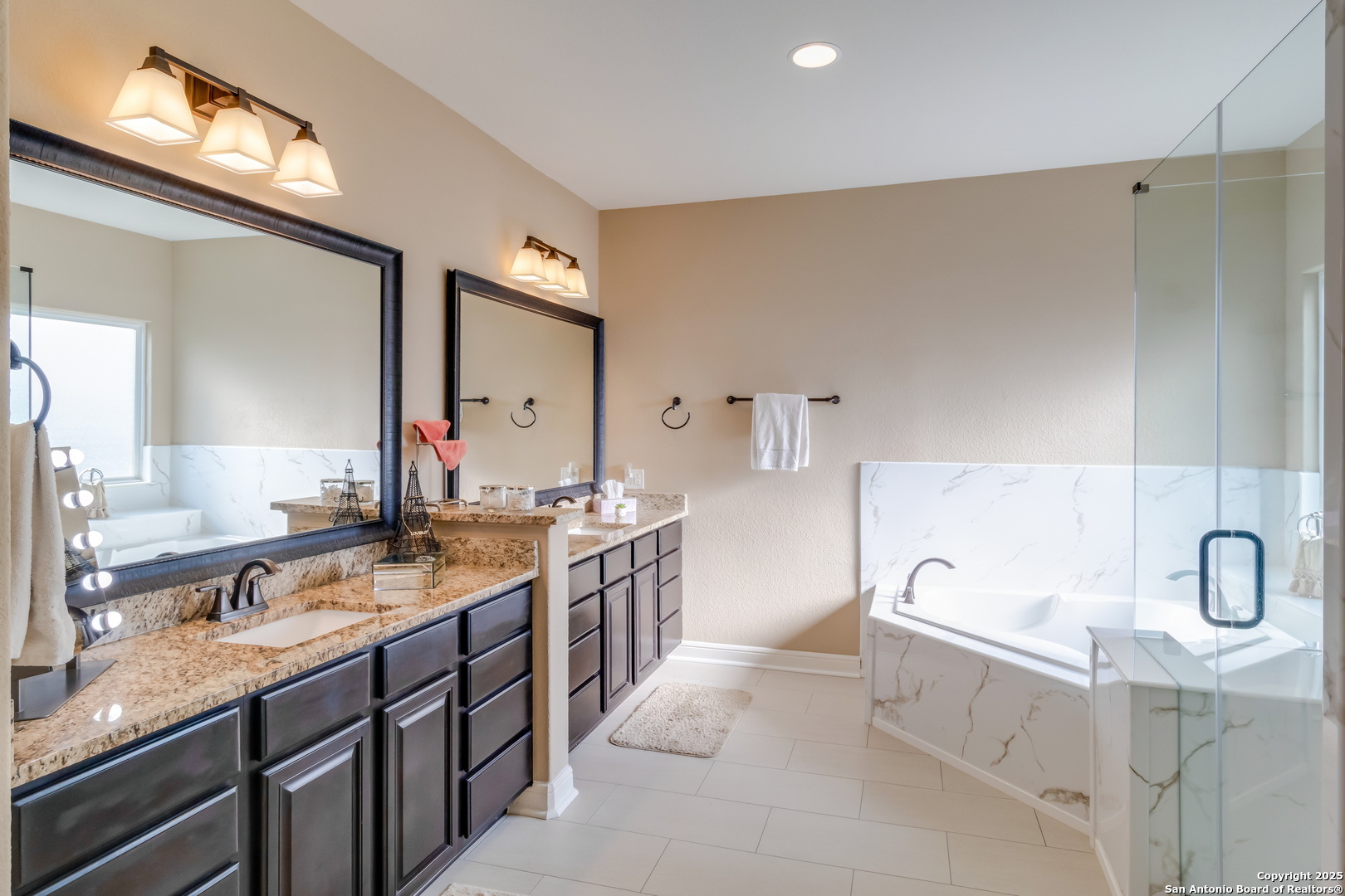 364 Stone Trail Castroville TX 78009