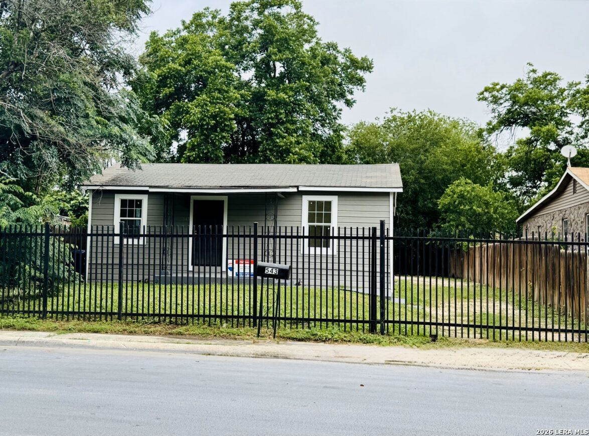 543 Ferris San Antonio TX 78220
