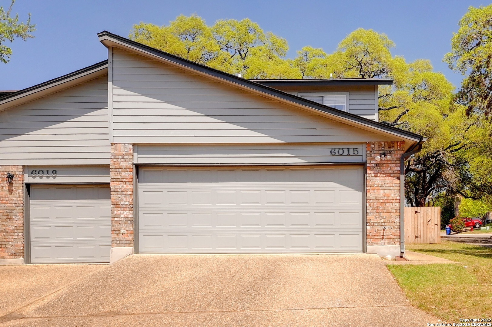6015 Loch Maree San Antonio TX 78240