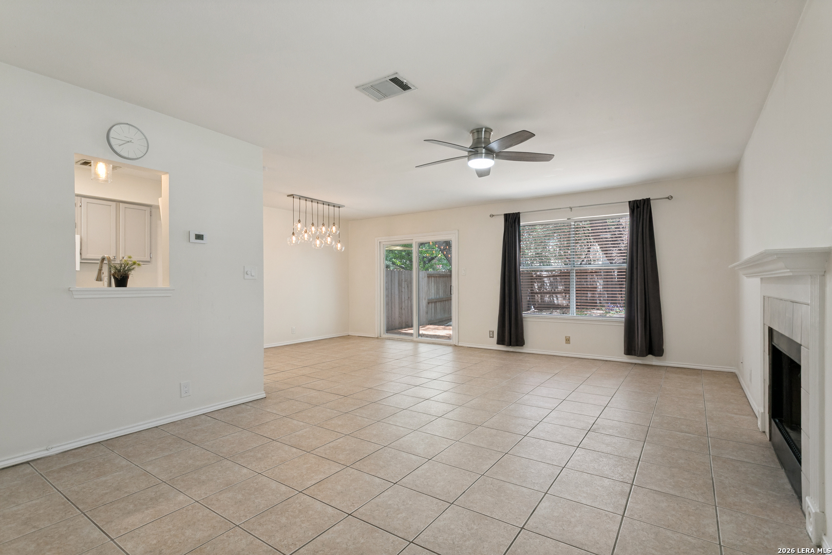 6015 Loch Maree San Antonio TX 78240
