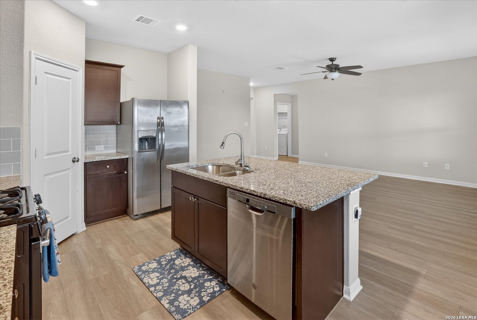 1051 Raceland San Antonio TX 78245