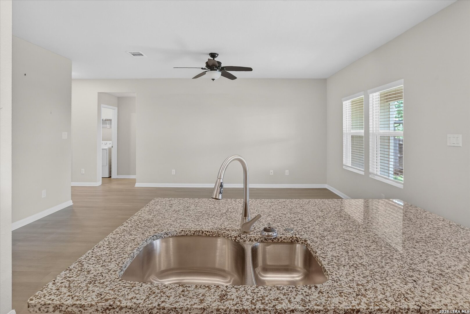 1051 Raceland San Antonio TX 78245