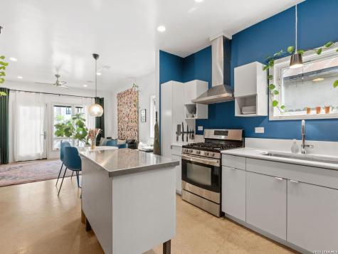 325 Lavaca Street San Antonio TX 78210