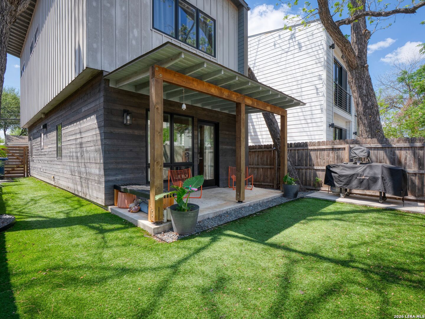325 Lavaca Street San Antonio TX 78210
