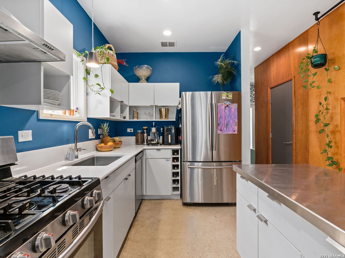 325 Lavaca Street San Antonio TX 78210