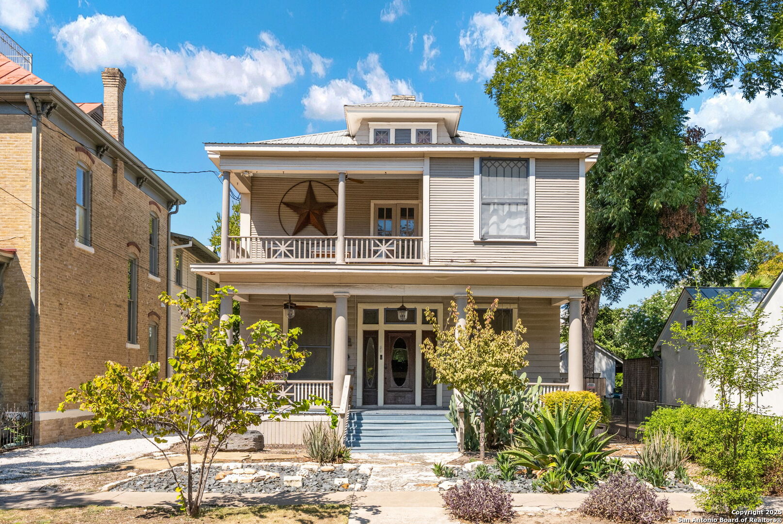 225 Madison San Antonio TX 78204