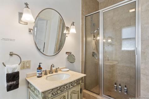 225 Madison San Antonio TX 78204