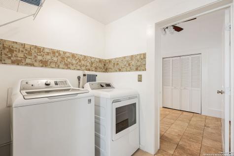 225 Madison San Antonio TX 78204