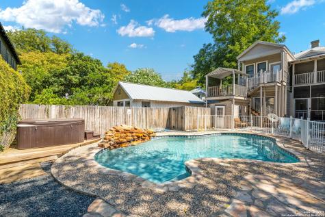 225 Madison San Antonio TX 78204
