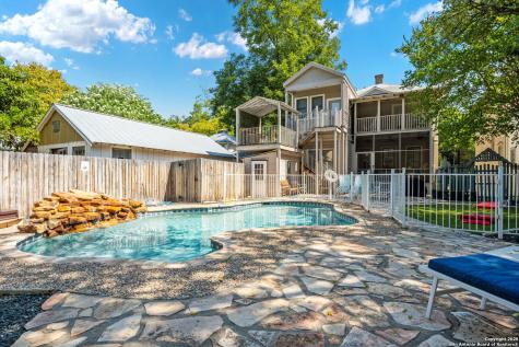 225 Madison San Antonio TX 78204