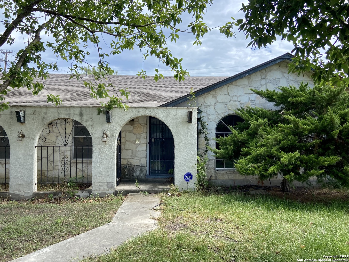 15219 Branding Iron Drive San Antonio TX 78247