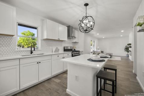 254 Kate Schenck San Antonio TX 78223