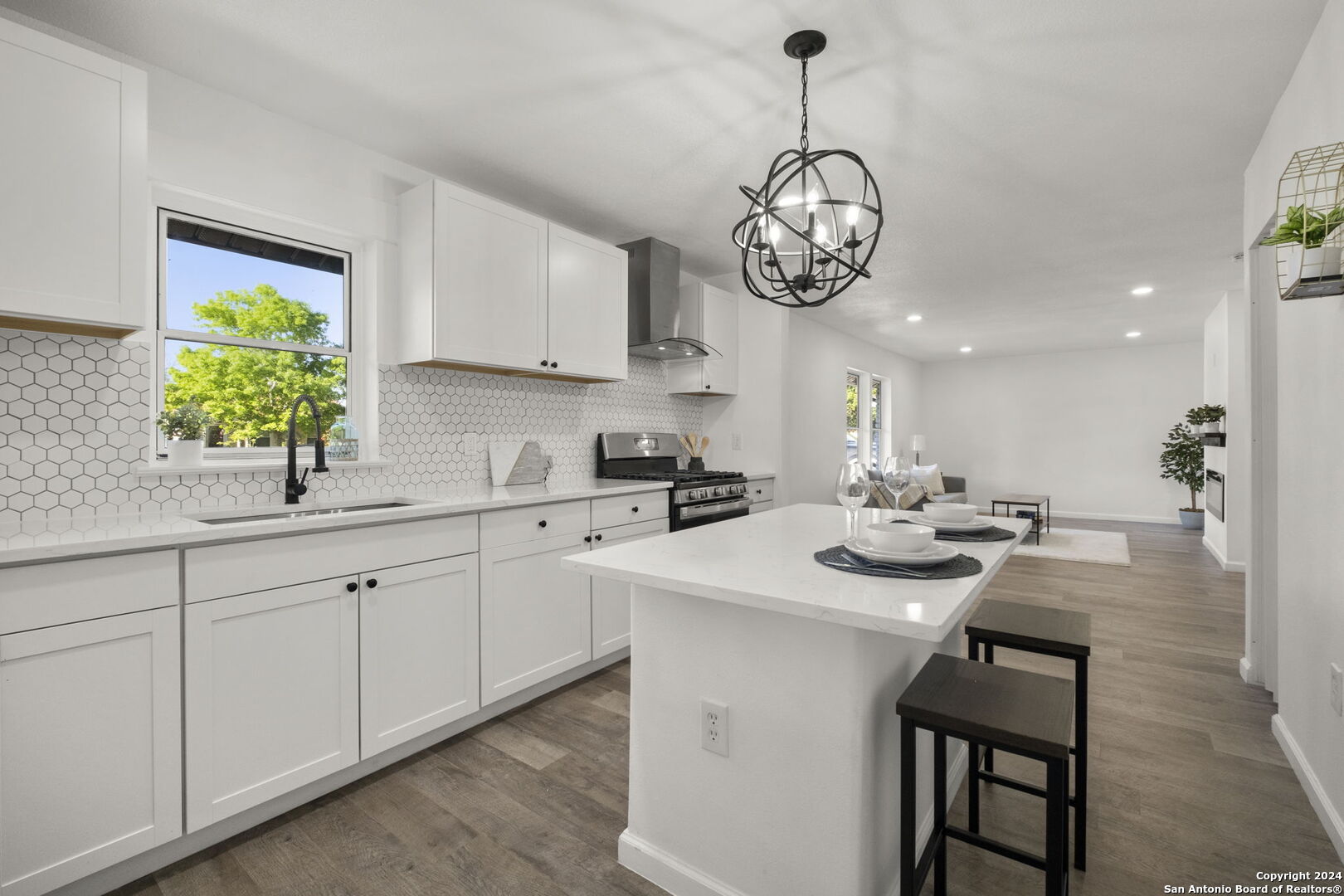 254 Kate Schenck San Antonio TX 78223