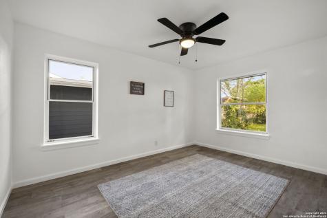 254 Kate Schenck San Antonio TX 78223