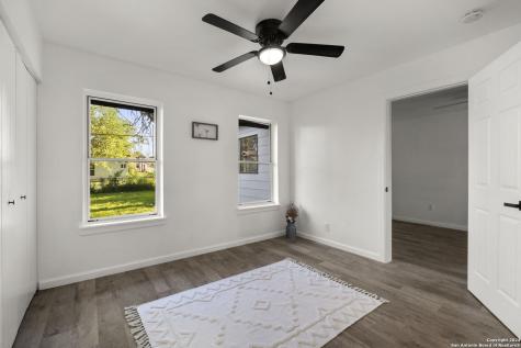 254 Kate Schenck San Antonio TX 78223