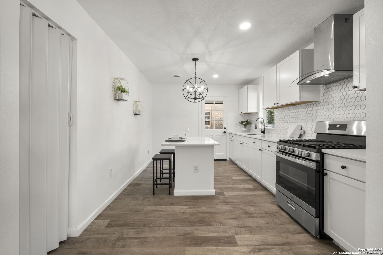 254 Kate Schenck San Antonio TX 78223