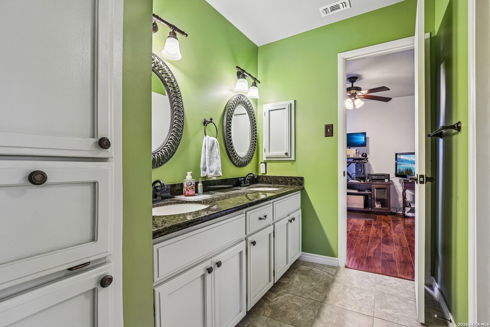 1731 Royal Crescent Street San Antonio TX 78231