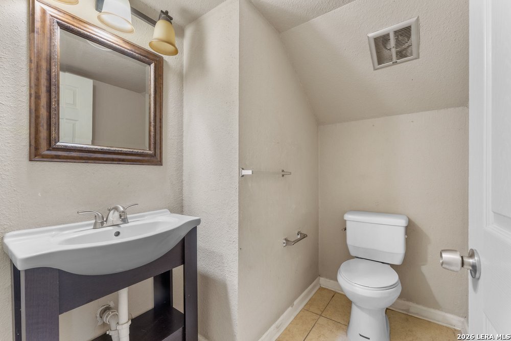 8326 Delphian Drive Universal City TX 78148