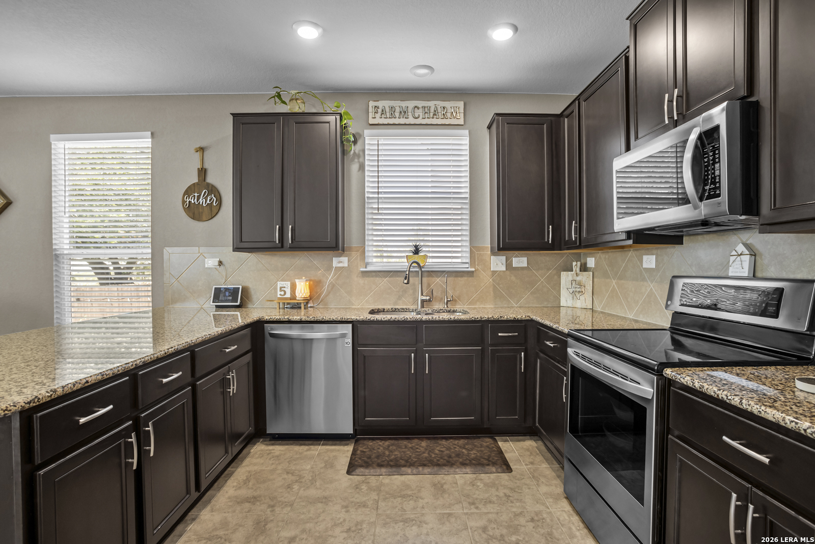 6806 Beltran Pass San Antonio TX 78252