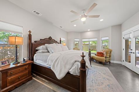 2146 Stone Gate Fredericksburg TX 78624