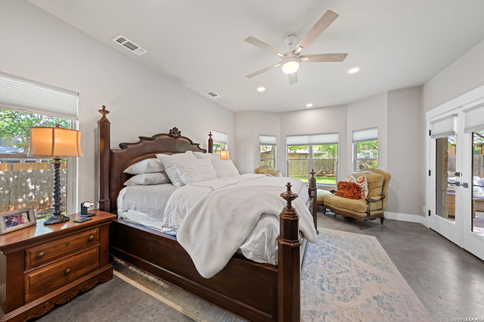 2146 Stone Gate Fredericksburg TX 78624