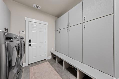 2146 Stone Gate Fredericksburg TX 78624