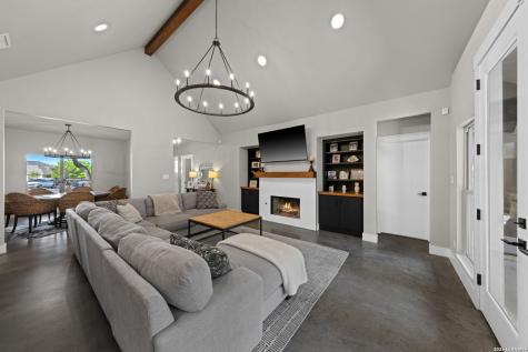 2146 Stone Gate Fredericksburg TX 78624