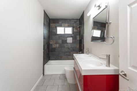 229 Weathercock Lane Windcrest TX 78239