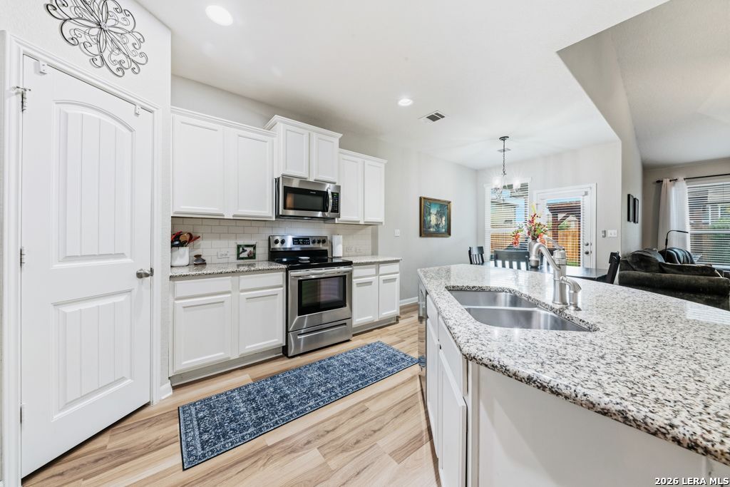 2218 Flintshire Drive New Braunfels TX 78130