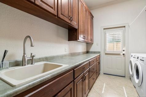 4 Cobham San Antonio TX 78218