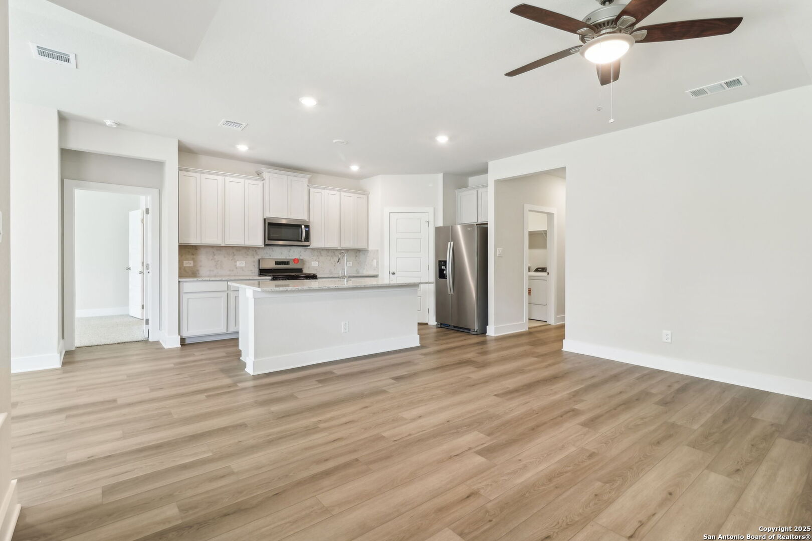 6318 Comanche Coyote San Antonio TX 78233