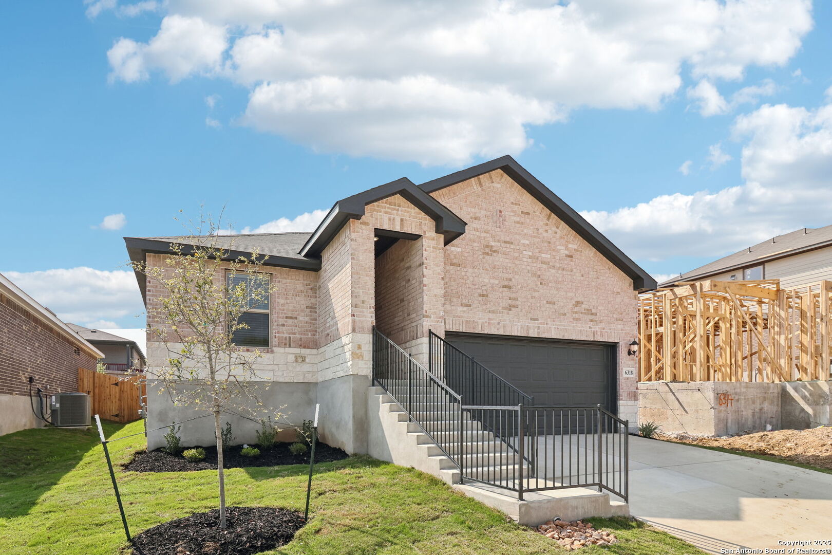 6318 Comanche Coyote San Antonio TX 78233