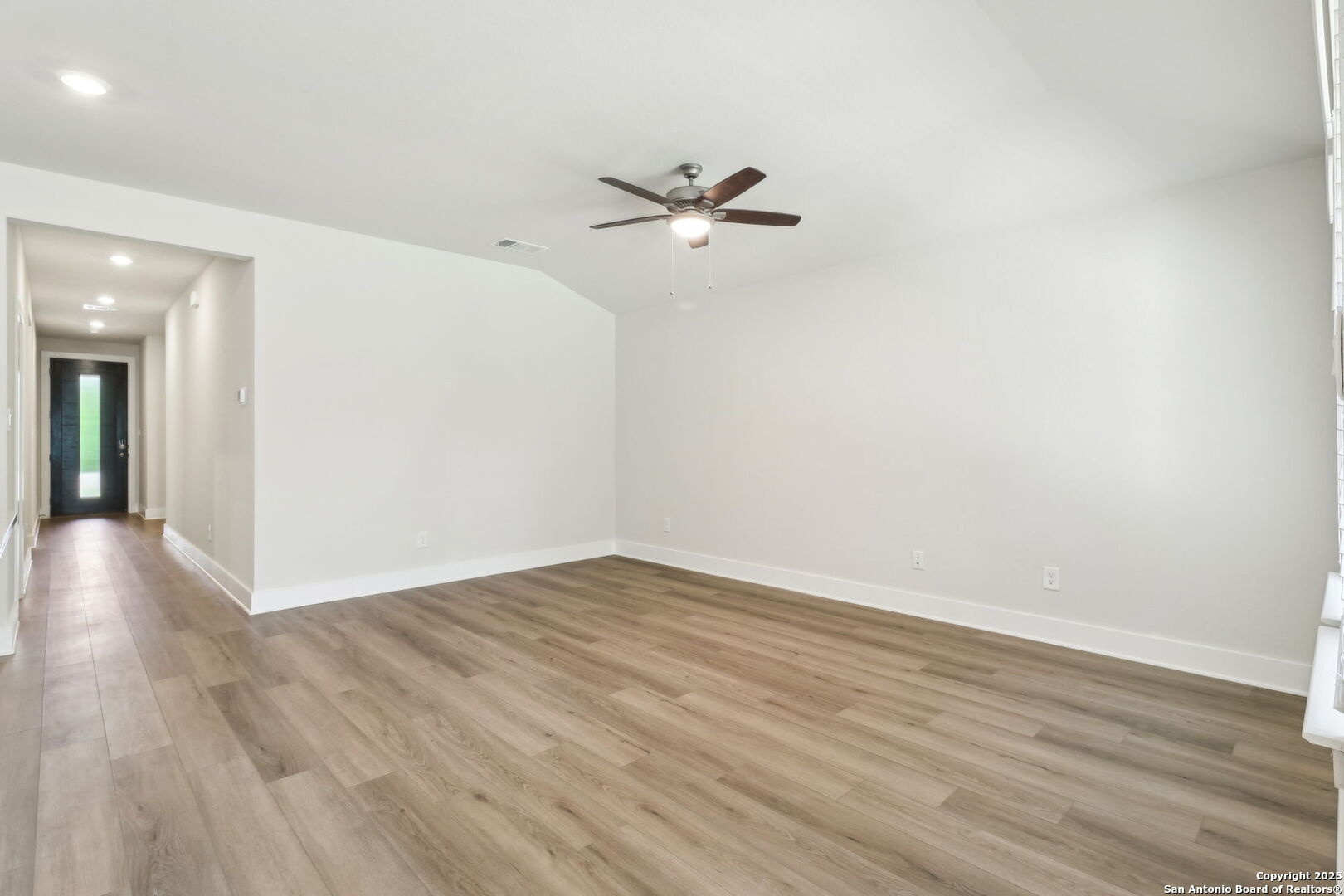 6318 Comanche Coyote San Antonio TX 78233