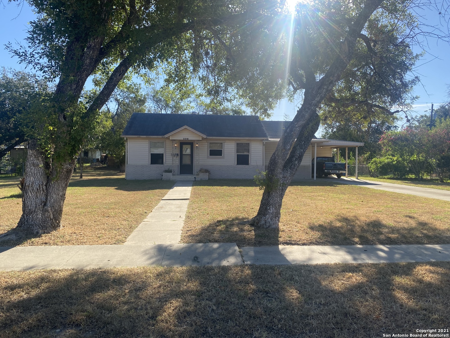 306 Murray Pleasanton TX 78064