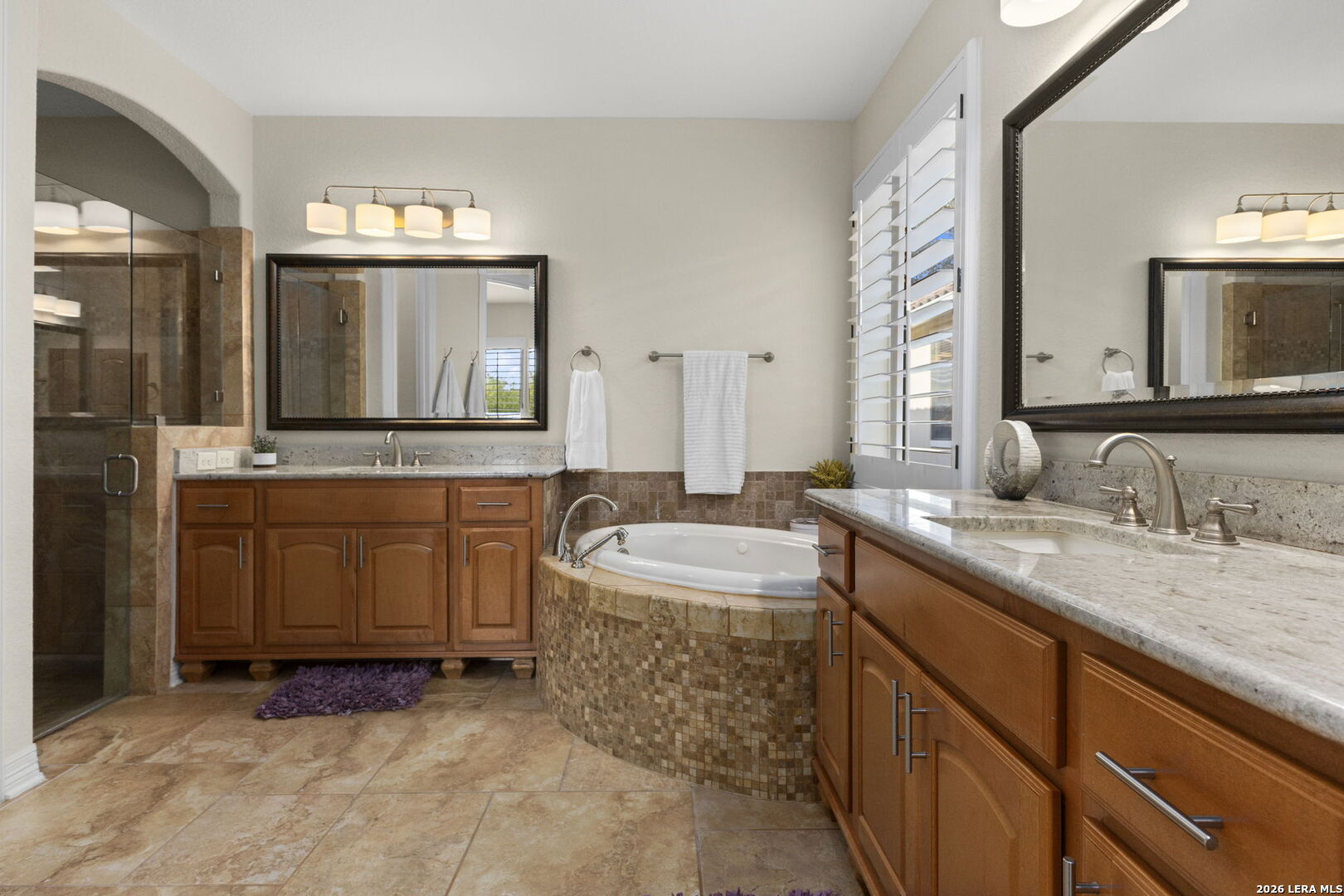 1114 Via Belcanto San Antonio TX 78260
