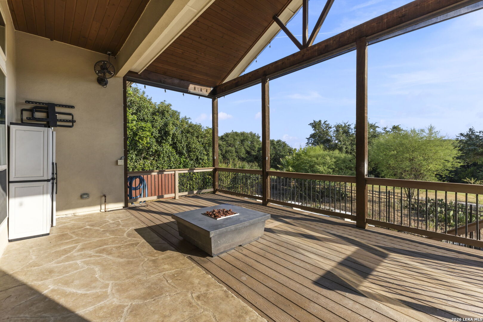 1114 Via Belcanto San Antonio TX 78260