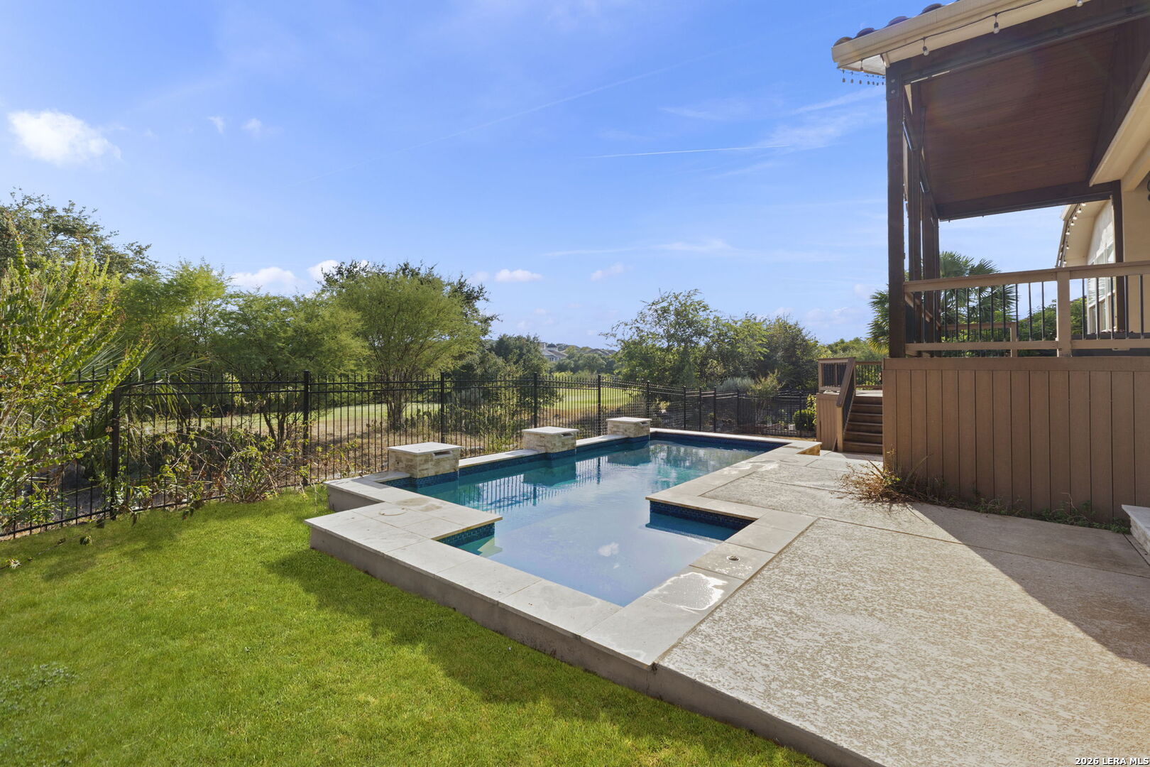 1114 Via Belcanto San Antonio TX 78260