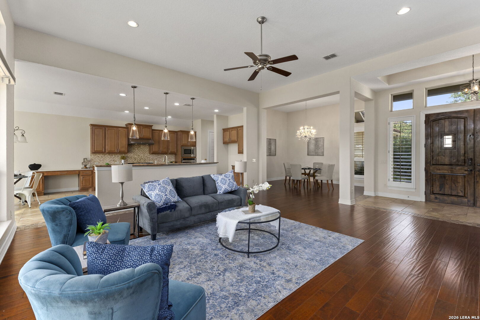 1114 Via Belcanto San Antonio TX 78260